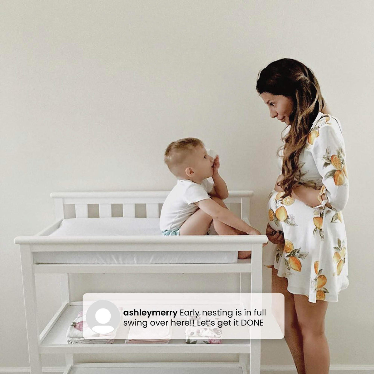 Flat Top Changing Table with Wheels and Changing Pad W760987